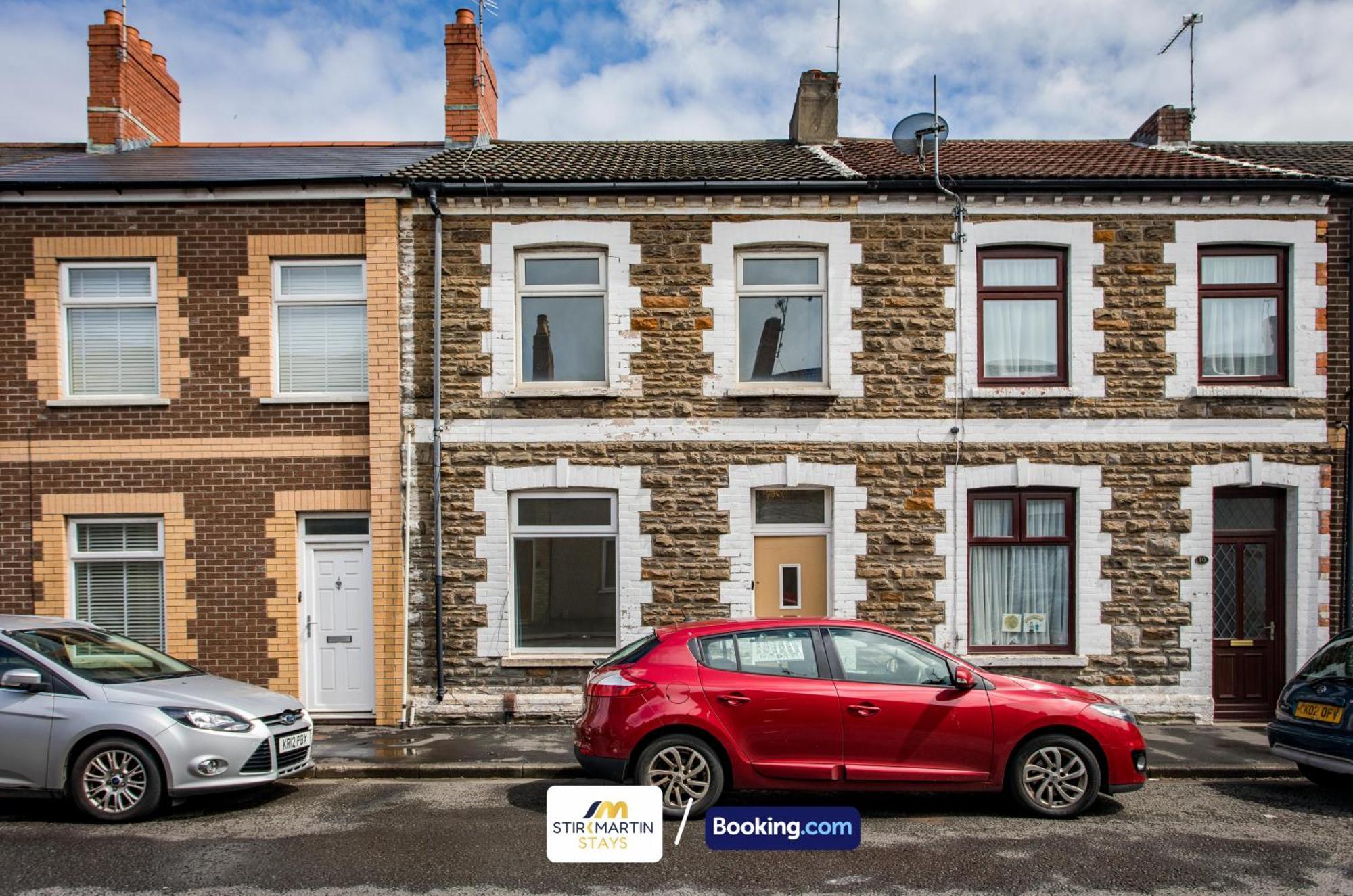 2 Bed Apartment By Stirkmartin Stays Short Lets & Serviced Accommodation Cardiff With Free Parking & 7Mins To City Centre Buitenkant foto